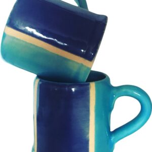 Tasse blau weiss flächig in mini Bierkrug Form